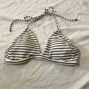 🔴Victoria’s Secret Black and White Striped Bikini Top. Size S/P